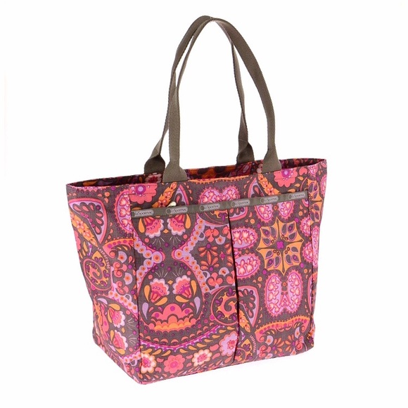 Lesportsac Handbags - LeSportsac Colorful Everygirl Tote & Pouch